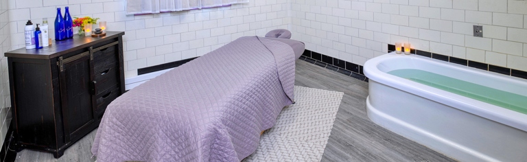 Roosevelt Baths & Spa in New York offers a variety of spa day packages to suit your needs.