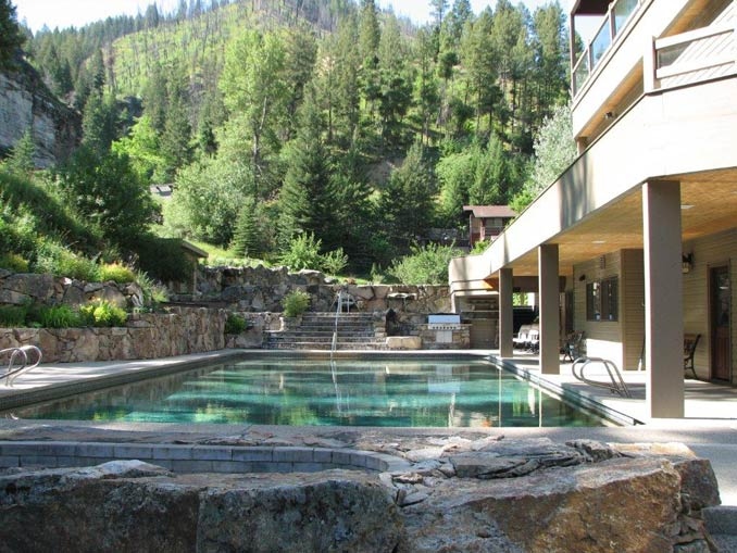 The Sleeping Child Hot Springs in Hamilton, Montana are a series of natural hot springs pools that are open to the public.