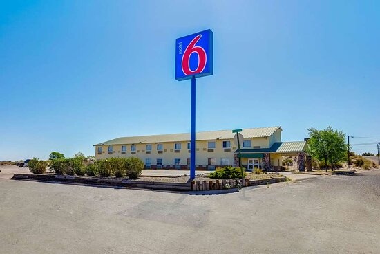 There are many lodging options in Truth or Consequences, New Mexico, whether you are looking for a hotel, motel, or even a bed and breakfast.
